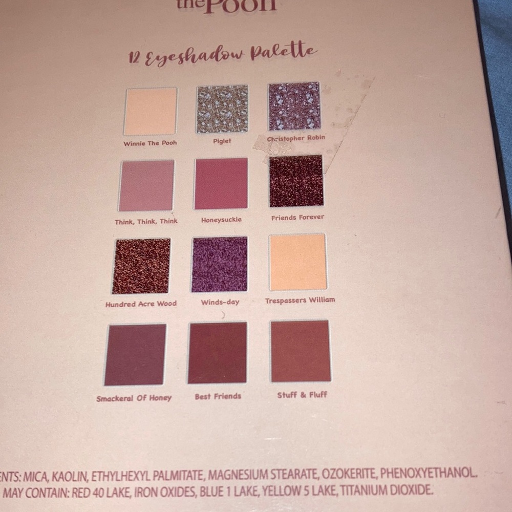 HP🎊🎊Winnie The Pooh Eyeshadow Pallet - Picture 5 of 10